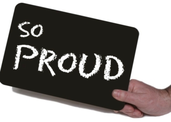 28cm chalkboard holding so proud