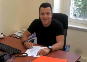 Εξετάζει Αναστασίου, η ΑΕΚ!