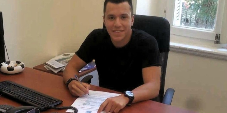 Εξετάζει Αναστασίου, η ΑΕΚ!