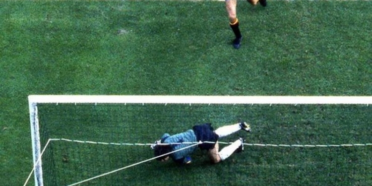 d 222096 coup franc platini arconada euro 1984