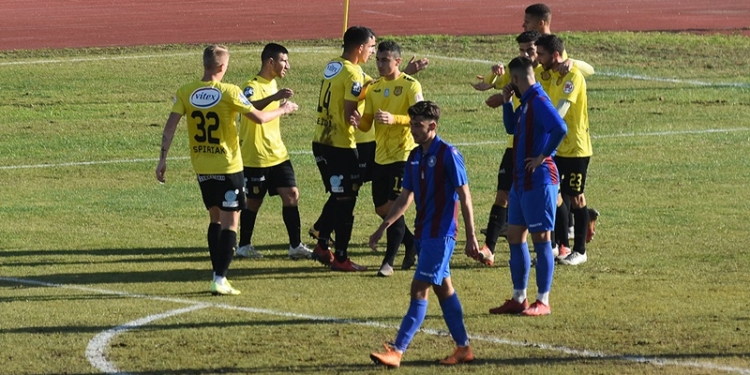 310120 aok ergotelis crop goal 0 1