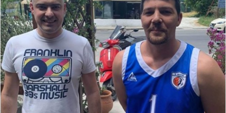 adaf1b805a4ceb47c40e993db975b692 M