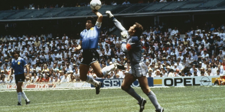 Η ιστορία πίσω από τη φωτογραφία με το «χέρι του Θεού»!