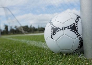 “Να μην εφαρμοστεί ο αποκλεισμός των αθλητικών σωματείων”