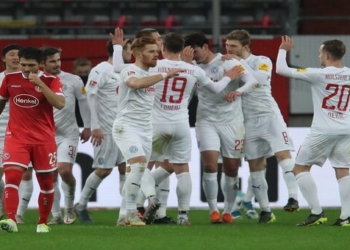 Στοίχημα: “Μπετόν αρμέ” εκτός η Χόλσταϊν, ρολάρει η Πιάστ – τριάδα για ταμείο στο 7.44!