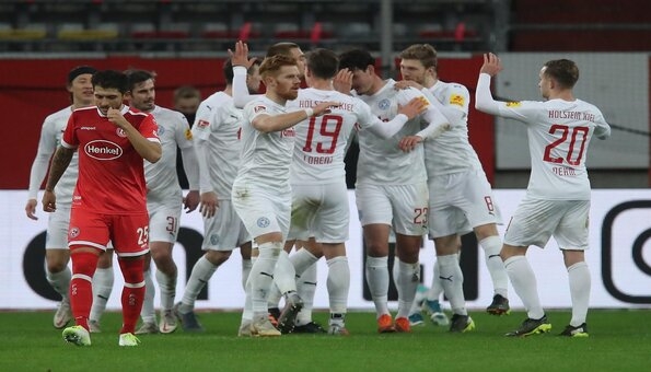 Στοίχημα: “Μπετόν αρμέ” εκτός η Χόλσταϊν, ρολάρει η Πιάστ – τριάδα για ταμείο στο 7.44!