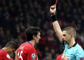 Πάμε στοίχημα Τσάμπιονς Λιγκ. Κάρτες σε Βουκουρέστι και Ρώμη