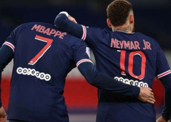 Ο Εμπαπέ, η Μπάρτσα κι η άμυνα της Λίβερπουλ