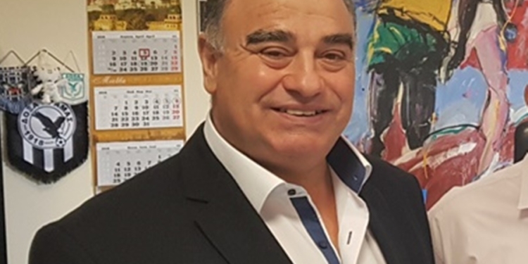 Ο Κατσώρας, μόνος υποψήφιος πρόεδρος της ΕΛΟΚ