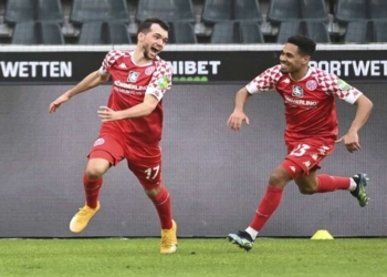 Στοίχημα: Σκορποχώρι η Σάλκε, πετούν οι αετοί – δυνατή τριάδα στο 8Χ!