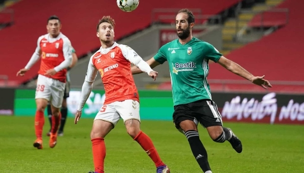 Στοίχημα: Συντηρητικά στο Φάρο, Μίντιλαντ για τίτλο – δυνατή τριάδα στο 6.96!