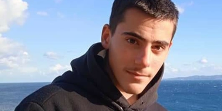 Στην Αναγέννηση, ο νεαρός Γατσούλης