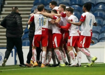 Στοίχημα στο Γιουρόπα. 3.20 στην Αγγλία, 5.00 στην Ισπανία