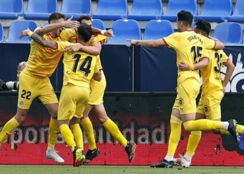 Στοίχημα: “Πετάει” η Χιρόνα, εύκολα η Μπόντο – τριάδα για ταμείο στο 8.25!