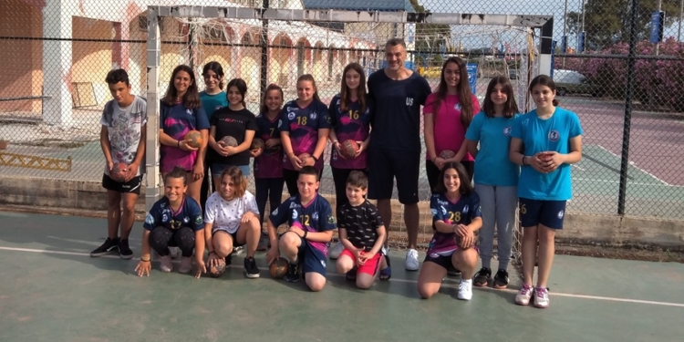 ΚΓΣ/Χάντμπολ: Φωτογραφίες με Βασιλάκη και στόχο την τελική φάση