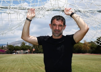 Γ. Καραγκούνης: Ο τυπάρας, ο εμβληματικός αρχηγός καταθέτει για το Euro