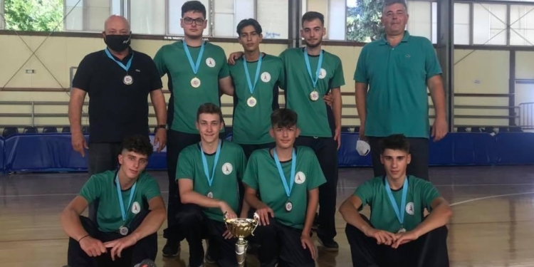 Κρίκετ: Οι Λέοντες, πρωταθλητές στους Νέους