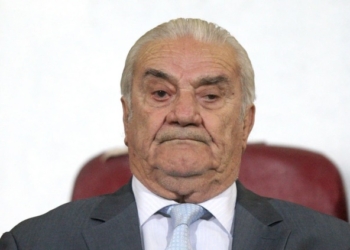 Πέθανε ο «Εθνικάρας» Γιάννης Μαντζουράνης