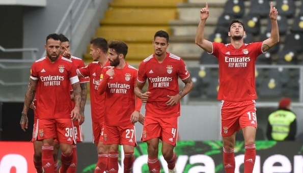 Στοίχημα: Πετούν οι “αετοί”, φαβορί η Σάλτσμπουργκ – τριάδα Τσάμπιονς Λιγκ στο 9.46!