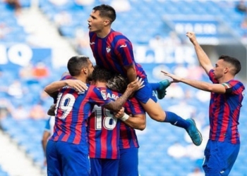 Στοίχημα: Ισχυρή στην έδρα της η Έιμπαρ