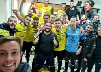 Έβγαλαν… πολυβόλα ΑΕΦ και Ομόνοια