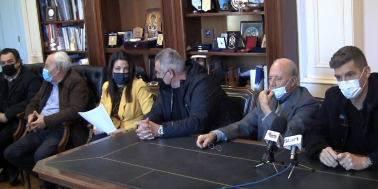 Παρουσία Γιαννιώτη, οι ανακοινώσεις: Κλειστό Στίβου και ανοικτό κολυμβητήριο!