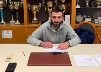 Πήρε Κοσκινά, ανέβασε Μαντζώνη ο Όλυμπος