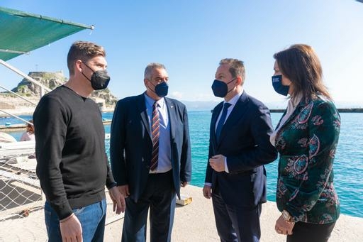 Ο ΝΑΟΚ για την επίσκεψη Πέτσα στις εγκαταστάσεις του