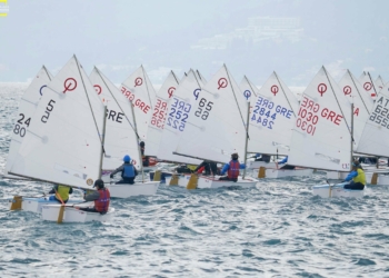 Ο όρμος της Γαρίτσας γέμισε πανιά (pics)!