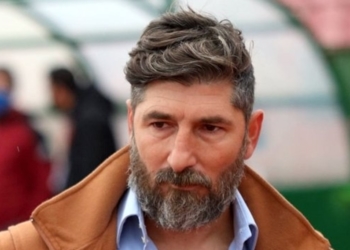 Κορομπόκης: Η ΑΕΛ αξίζει να μείνει στην κατηγορία