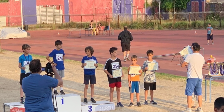 Με επιτυχία, οι αγώνες στίβου δημοτικών σχολείων