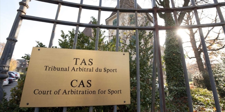 Πάνε στο CAS κατά της απόφασης-σκάνδαλο εις βάρος (και) της ΑΕΛ!