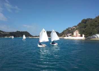 Μικροί ιστιοπλόοι στους Παξούς (pics)!