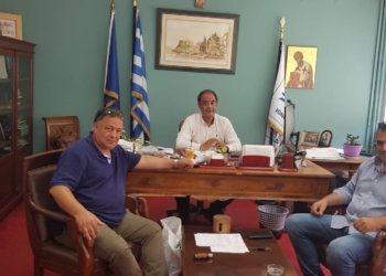 Συνάντηση Ζορμπά-Αστέρα για την εξέδρα στο γήπεδο του Πετριτή