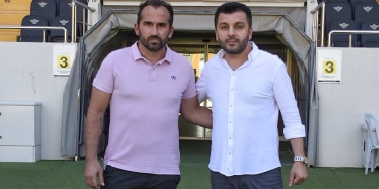 Ο Φάνης Γκέκας, τεχνικός διευθυντής της Ακίσασπορ