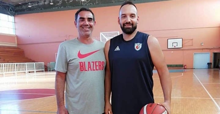 Πήρε και Κάντα, ο Λέων