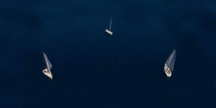 Ιστιοπλοϊκές… μονομαχίες έως την Κυριακή στη “διεθνή” Γαρίτσα!