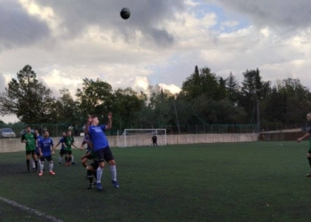 4 στα 4 για ΑΕΦ, διπλό για Περουλάδες