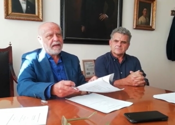 Υπεγράφη η σύμβαση ΠΙΝ-Δήμου Βορρά για το γήπεδο της Αχαράβης (video)