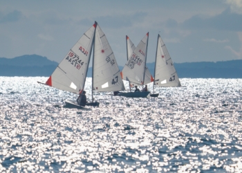 Ένα αργυρό και καλά πλασαρίσματα για τους ιστιοπλόους του ΝΑΟΚ