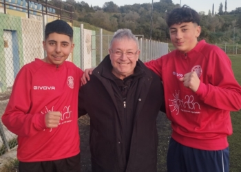 Δύο 15άρηδες στην Αναγέννηση