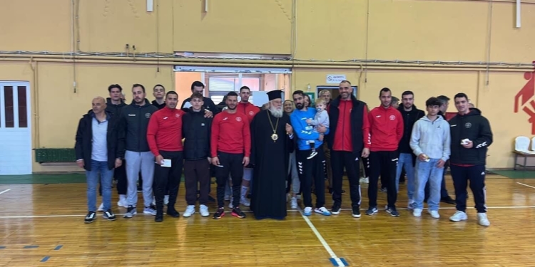 Μετά τη νίκη, έκοψε πίτα ο Φαίακας!