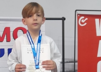 Ασημένιο μετάλλιο για τον Βρυώνη στο Πανελλήνιο Καράτε