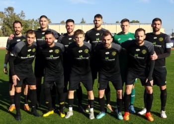 Βύζας ευχαριστεί ΑΕΛ