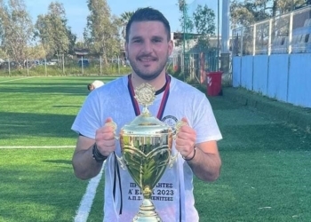 Έμεινε στις Μπενίτσες ο Σίμος!