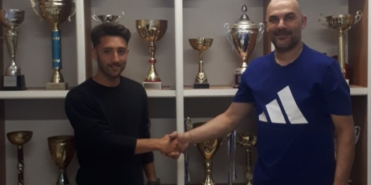 Ρούσσος, Σκολαρίκης συνεχίζουν στον ΟΦΑΜ!