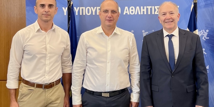 Γκίκας-Αγάθος ενημέρωσαν τον Οικονόμου για την κατάσταση στο ΕΑΚΚ