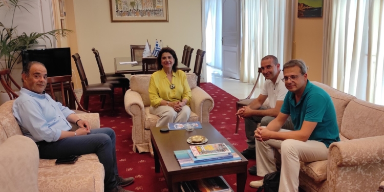 Υπεγράφη η προγραμματική σύμβαση για κατασκευή στεγάστρου στο γήπεδο του Πήγασου