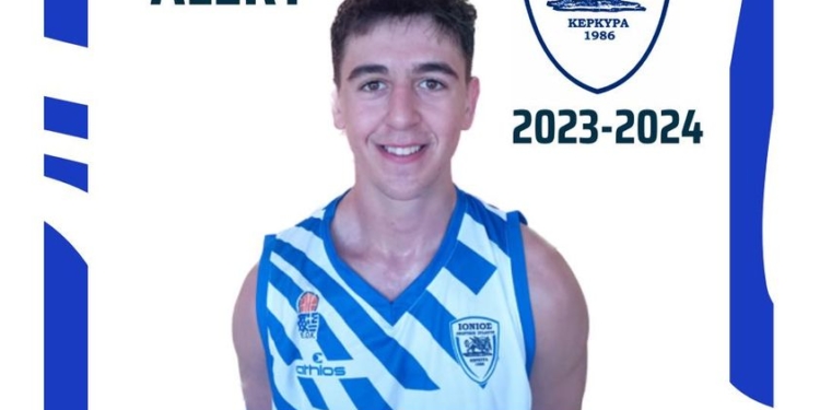 Ο Νίκος Σπίνουλας στον Ιόνιο