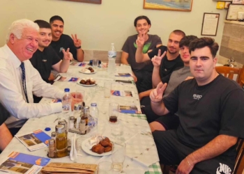 “Οι νέοι με την Ιόνια Εποχή και τον Γιάννη Τρεπεκλή”